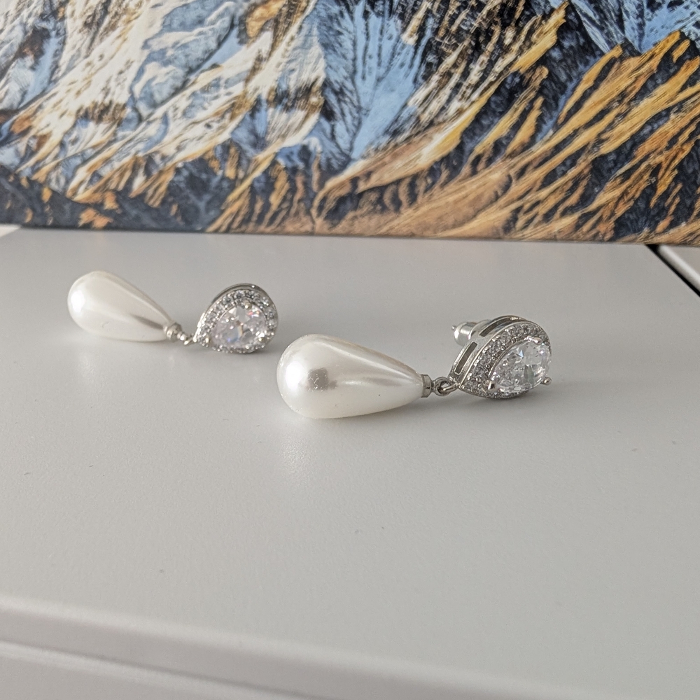Elegant Silver and White Teardrop Earrings